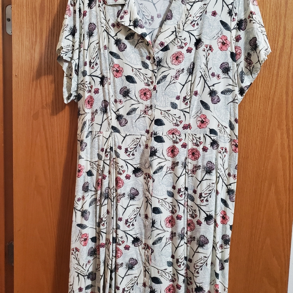 Outlander Collection Dress, Hot Topic